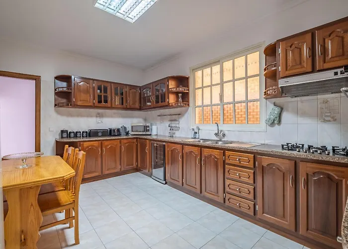 The Balcony - By Wehost Holiday home