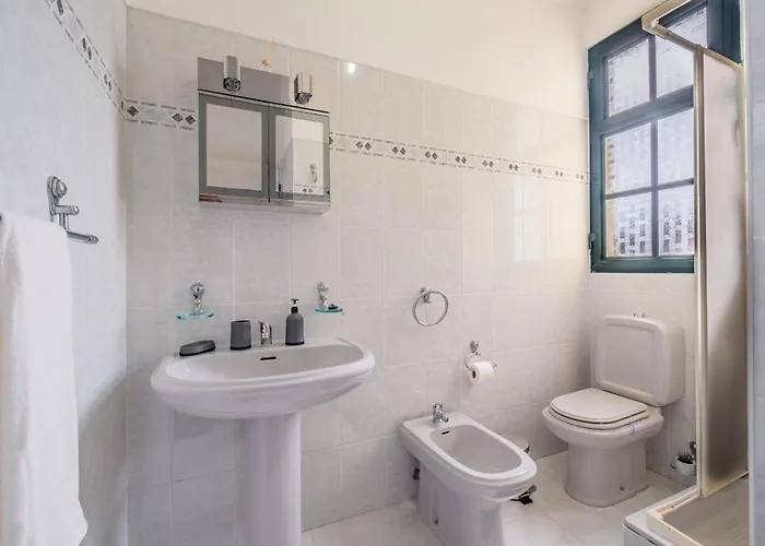 Holiday home The Balcony - By Wehost Santa Cruz (Madeira)